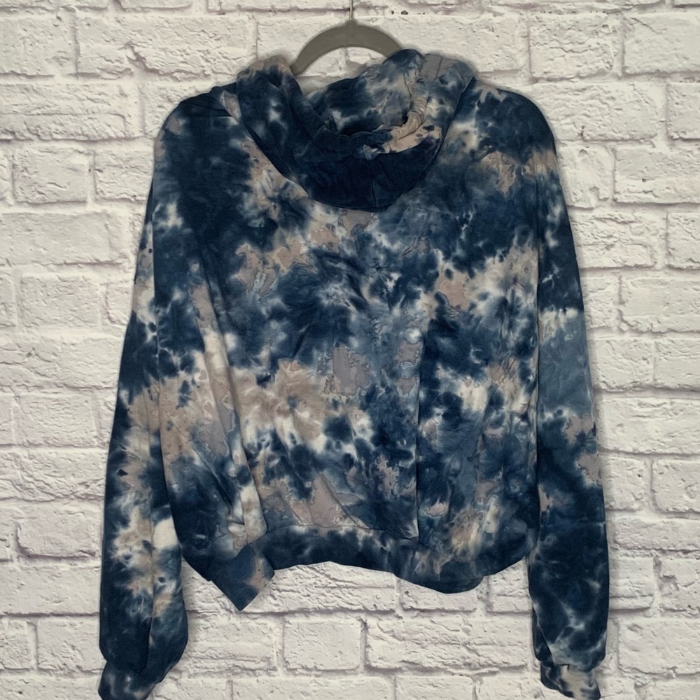 Young Fabulous and Broke Blue Tie-Dye Dolman Sleeve Pullover Hoodie - Picture 5 of 11